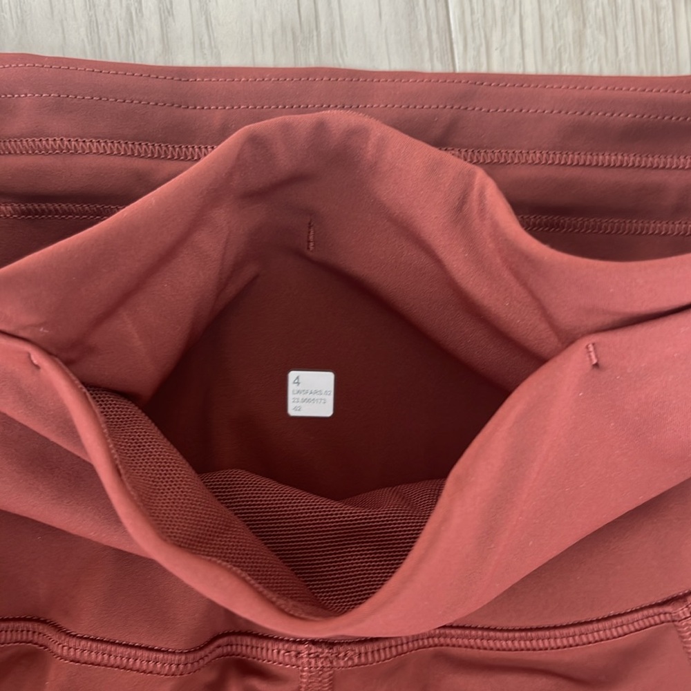 Lululemon Fast and Free High-Rise Tight 25” Pockets *Updated
Dark Terracotta - Picture 8 of 13